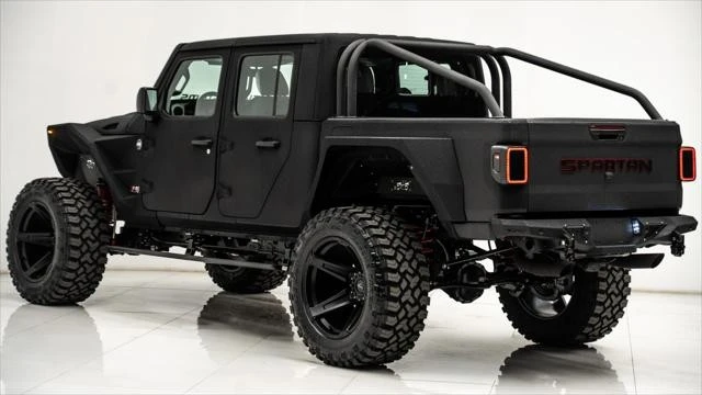 2025 Jeep JT Gladiator - Image 15 of 31