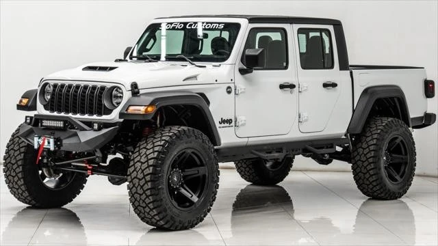 2025 Jeep JT Gladiator - Image 18 of 21