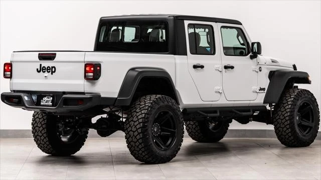 2025 Jeep JT Gladiator - Image 8 of 31