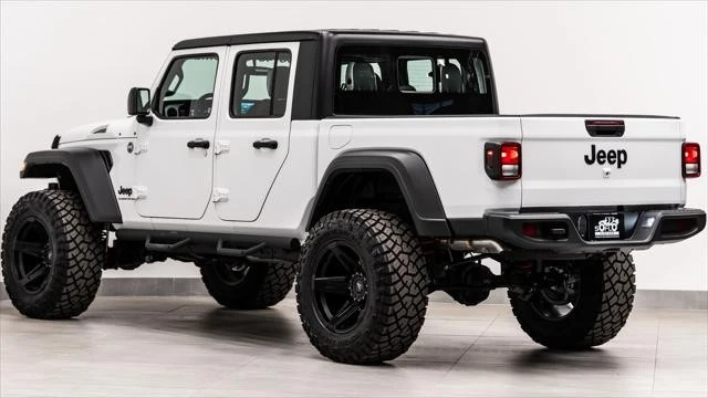 2025 Jeep JT Gladiator - Image 10 of 31