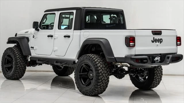 2025 Jeep JT Gladiator - Image 3 of 21