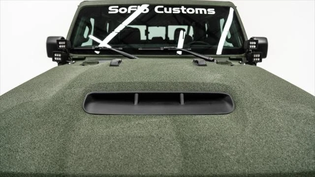 2025 Jeep JT Gladiator - Image 18 of 21