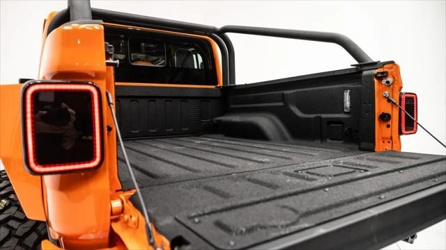 2025 Jeep JT Gladiator - Image 11 of 21