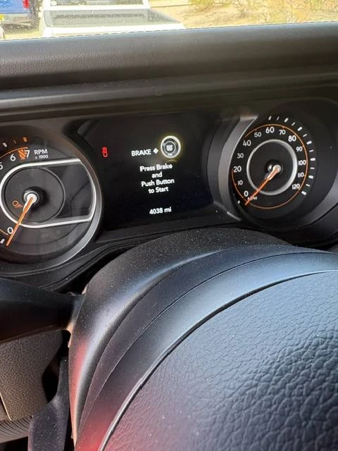 2025 Jeep JT Gladiator - Image 8 of 15