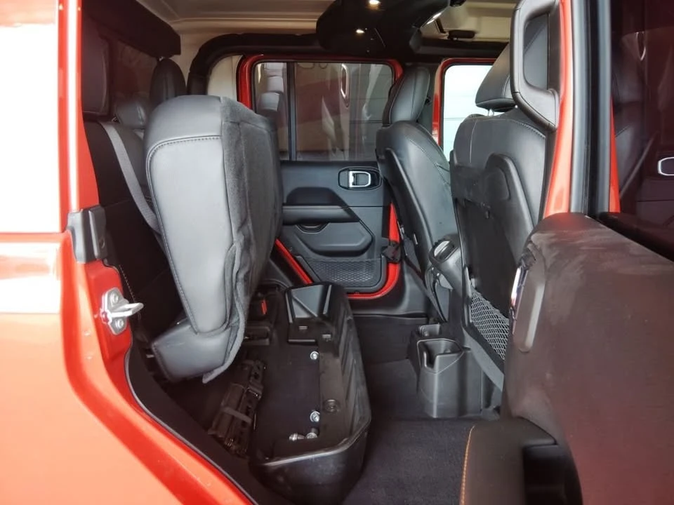 2025 Jeep JT Gladiator - Image 14 of 14
