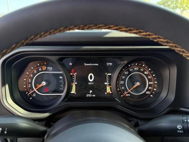 2025 Jeep JT Gladiator - Image 16 of 19