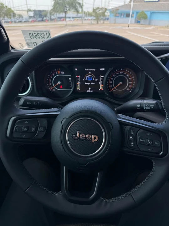 2025 Jeep JT Gladiator - Image 7 of 7