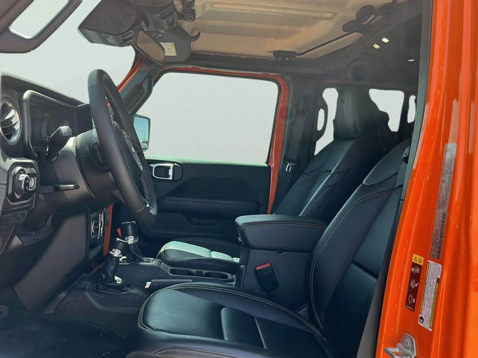 2025 Jeep JT Gladiator - Image 4 of 4