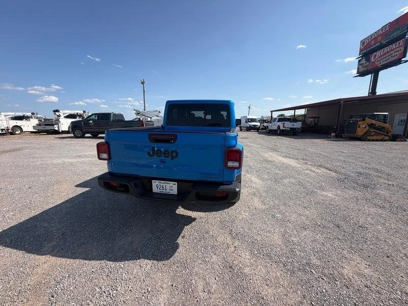 2025 Jeep JT Gladiator - Image 11 of 20