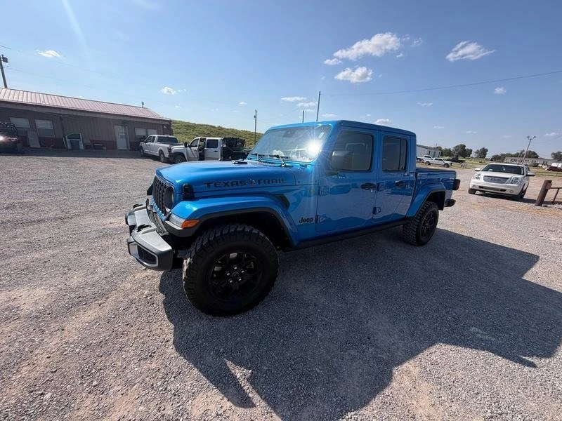 2025 Jeep JT Gladiator - Image 2 of 20