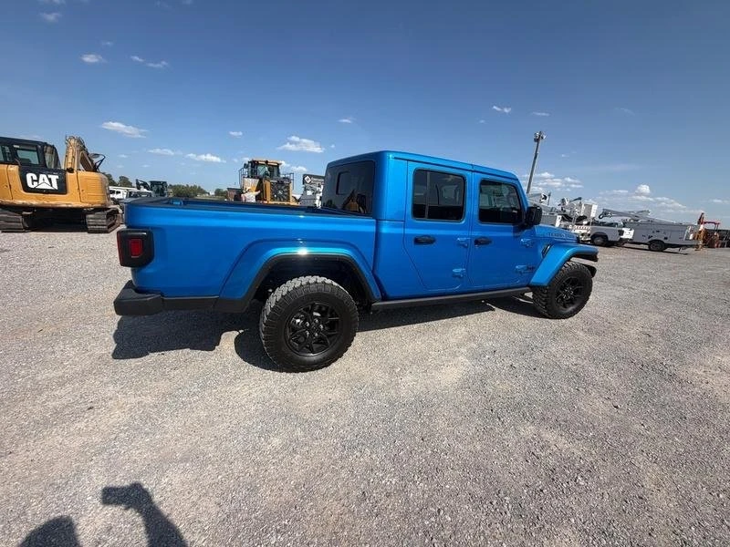 2025 Jeep JT Gladiator - Image 9 of 20