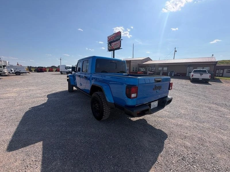 2025 Jeep JT Gladiator - Image 13 of 20