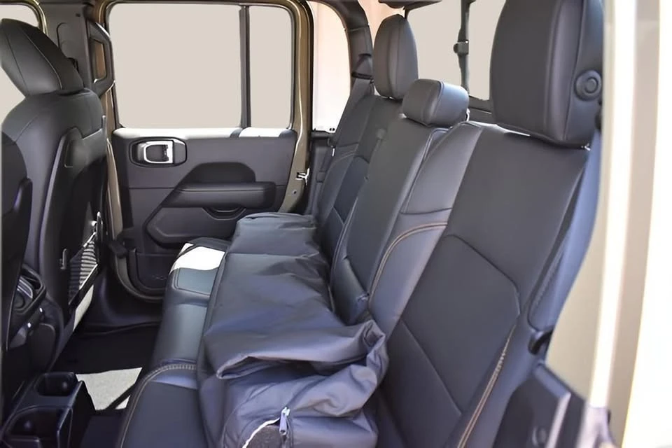 2025 Jeep JT Gladiator - Image 12 of 15