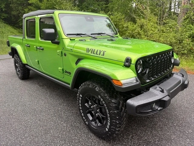 2025 Jeep JT Gladiator - Image 5 of 21