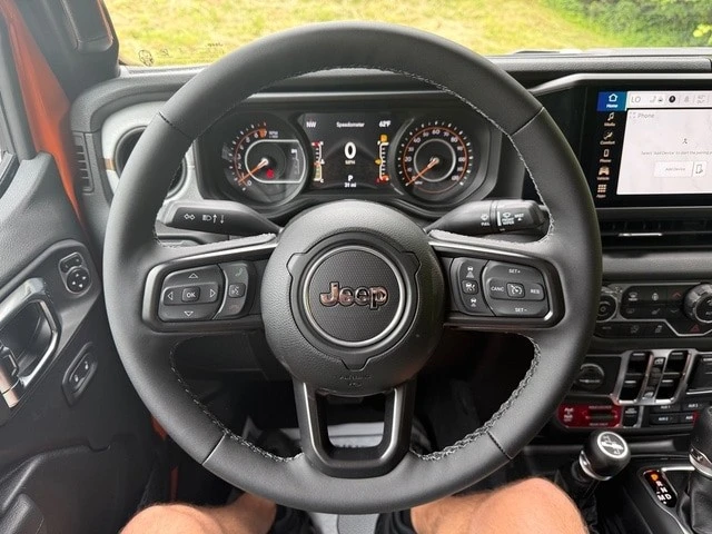 2025 Jeep JT Gladiator - Image 21 of 21