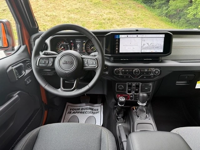 2025 Jeep JT Gladiator - Image 12 of 21