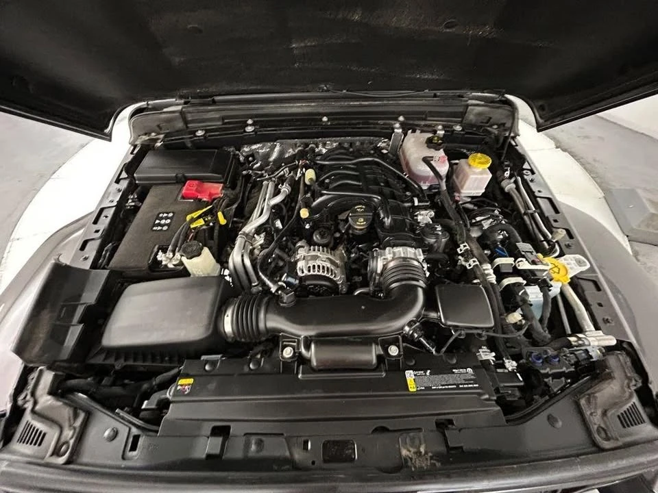 2025 Jeep JT Gladiator - Image 8 of 15