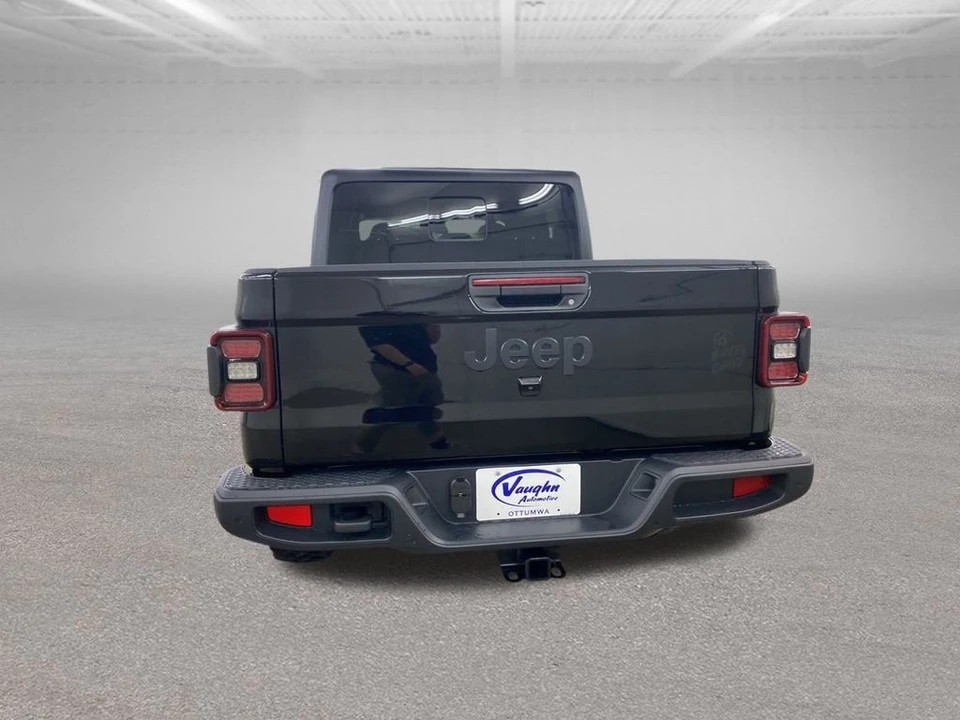 2025 Jeep JT Gladiator - Image 4 of 12