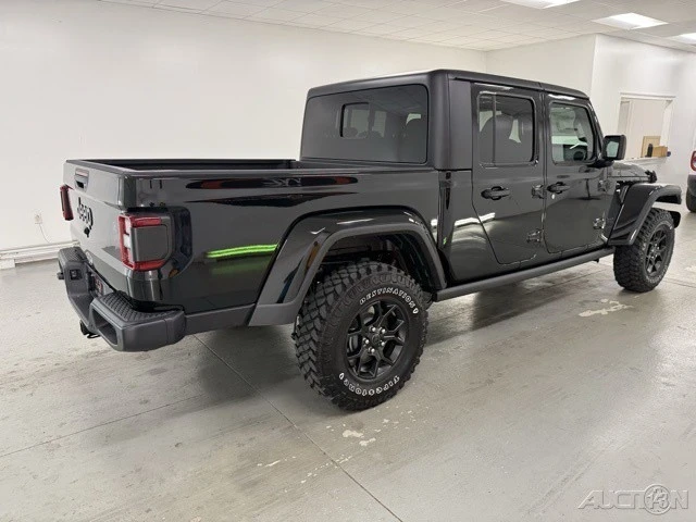 2025 Jeep JT Gladiator - Image 5 of 12