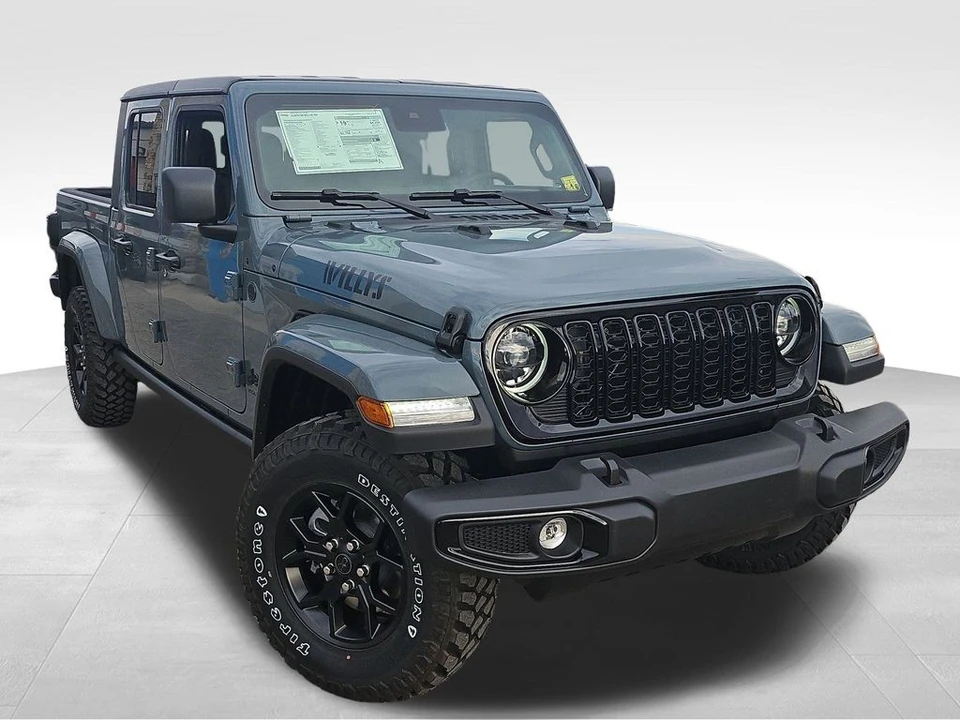 2025 Jeep JT Gladiator - Image 11 of 21