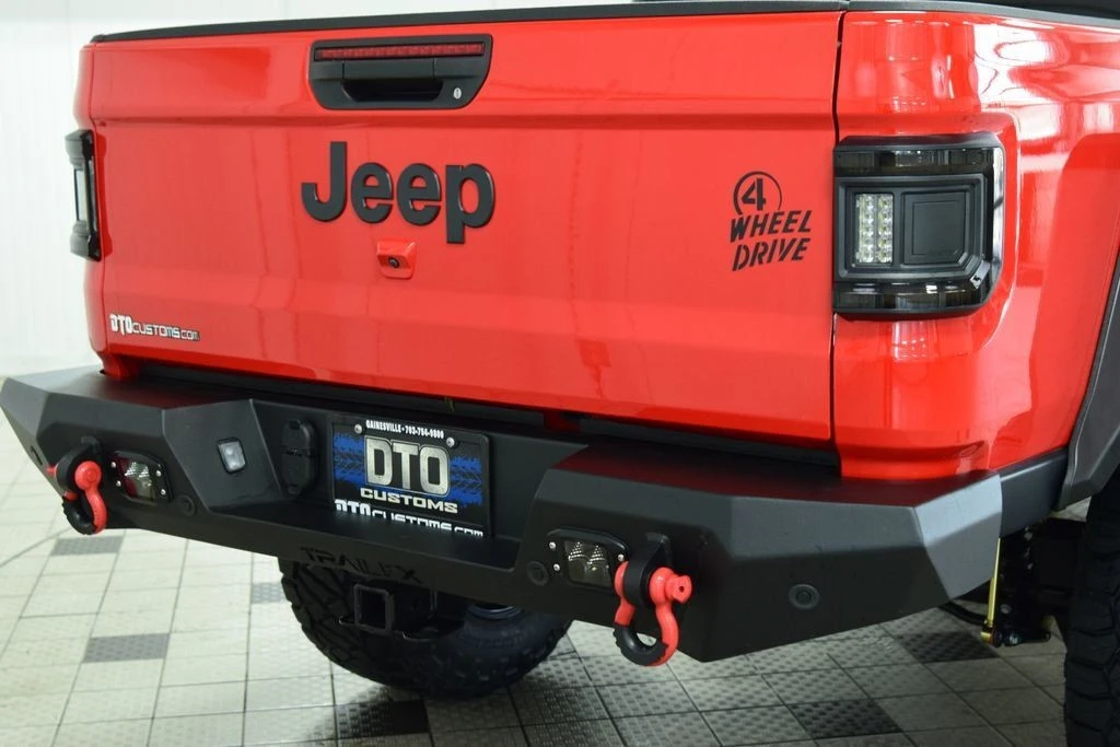 2025 Jeep JT Gladiator - Image 19 of 31