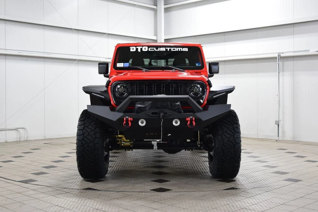 2025 Jeep JT Gladiator - Image 2 of 31