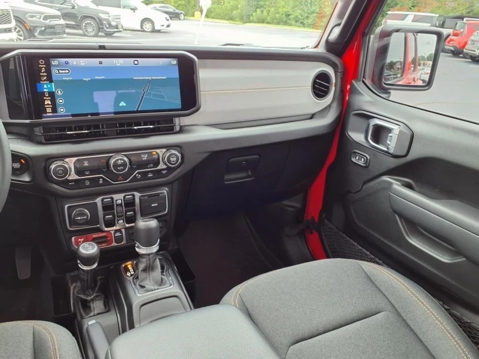 2025 Jeep JT Gladiator - Image 21 of 21