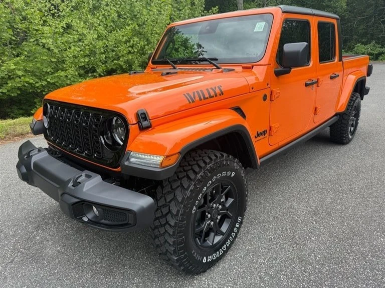 2025 Jeep JT Gladiator - Image 3 of 21