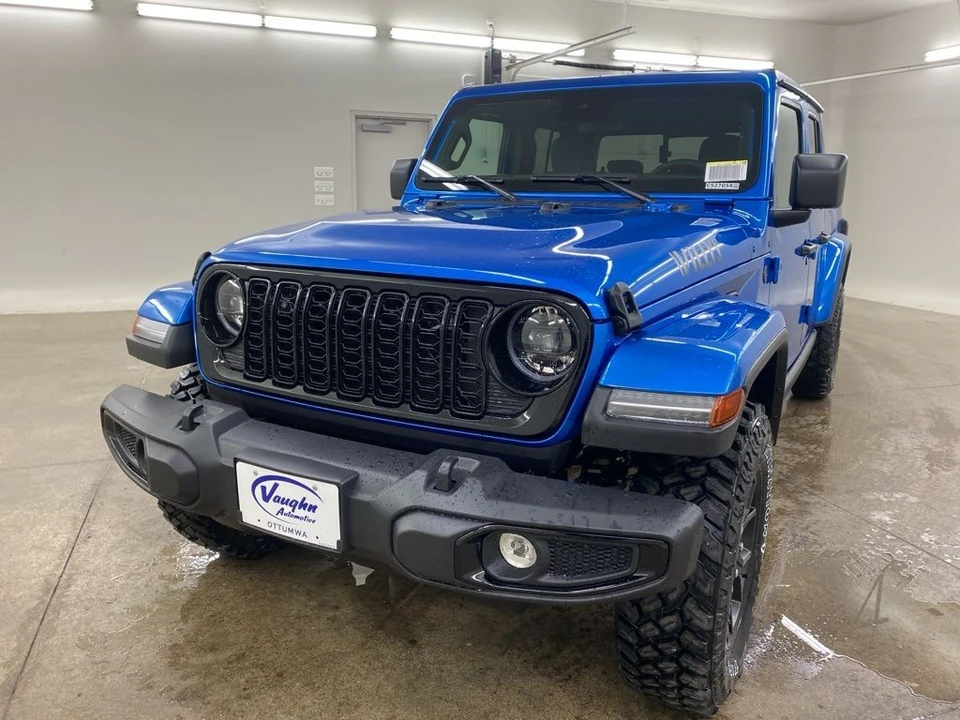 2025 Jeep JT Gladiator - Image 4 of 12