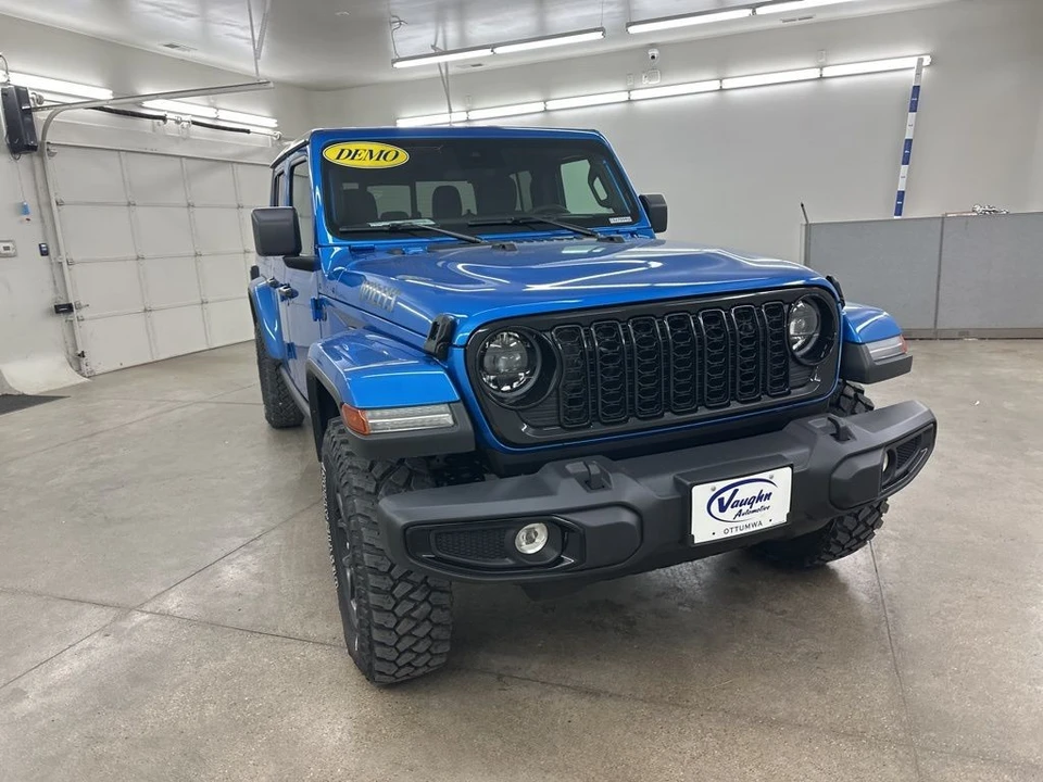 2025 Jeep JT Gladiator - Image 2 of 12