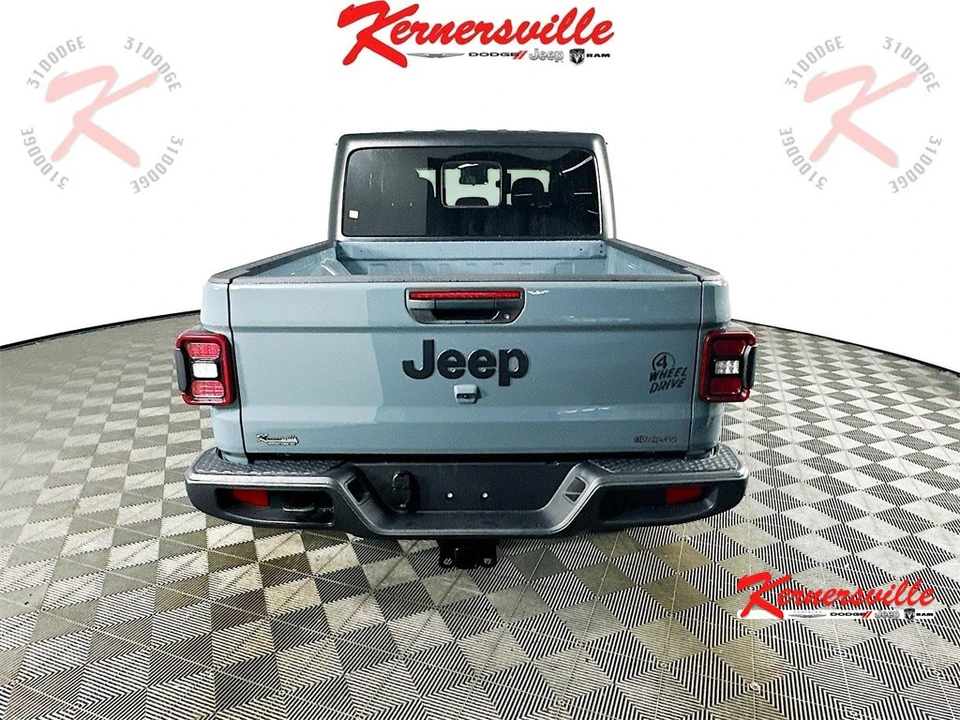 2025 Jeep JT Gladiator - Image 6 of 12