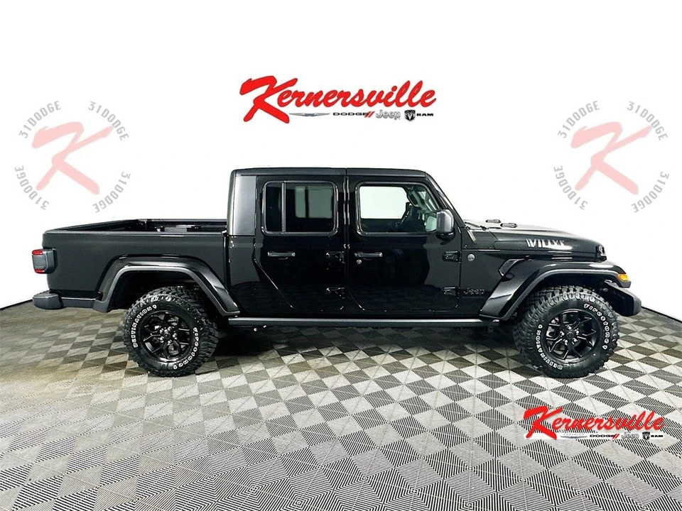 2025 Jeep JT Gladiator - Image 8 of 12
