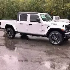 2025 Jeep Gladiator Willys