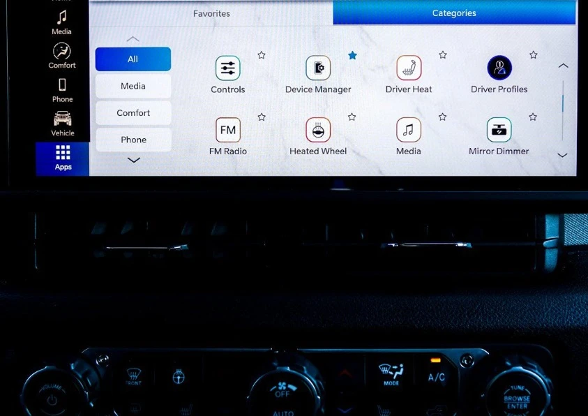 2025 Jeep JT Gladiator - Image 14 of 16