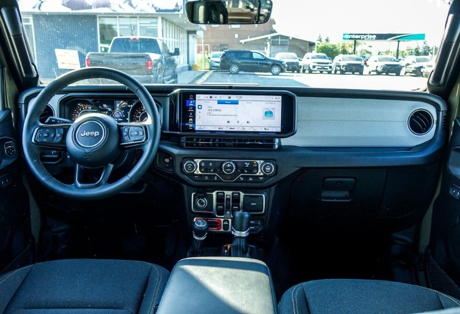 2025 Jeep JT Gladiator - Image 7 of 16