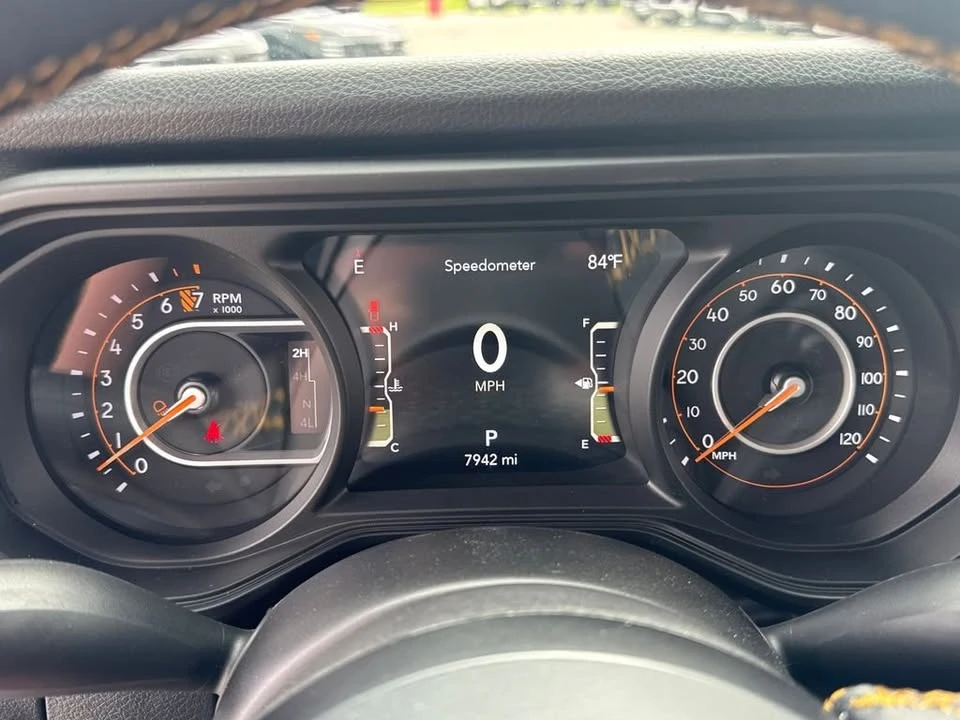 2025 Jeep JT Gladiator - Image 18 of 20
