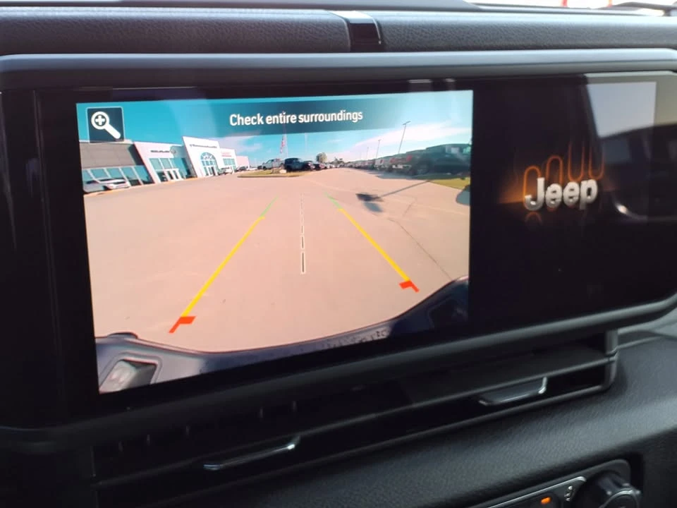 2025 Jeep JT Gladiator - Image 5 of 20