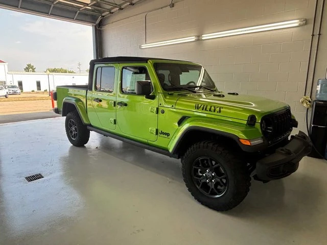 2025 Jeep JT Gladiator - Image 5 of 19