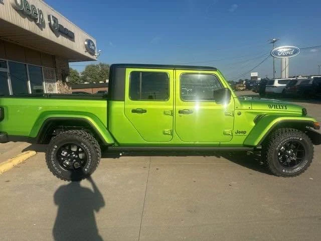 2025 Jeep JT Gladiator - Image 4 of 17