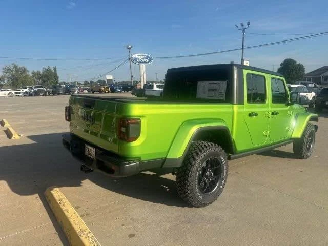 2025 Jeep JT Gladiator - Image 12 of 17