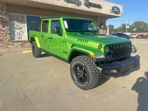 2025 Jeep Gladiator Willys Pickup 4D 5 ft
