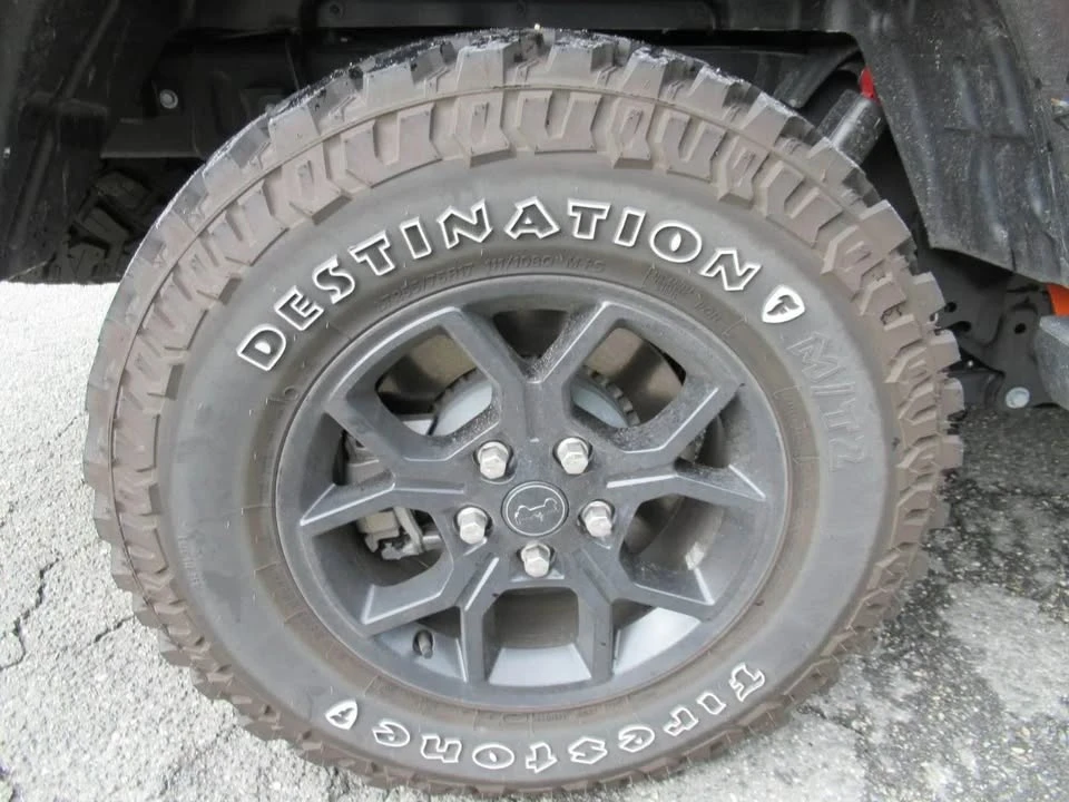 2025 Jeep JT Gladiator - Image 5 of 5