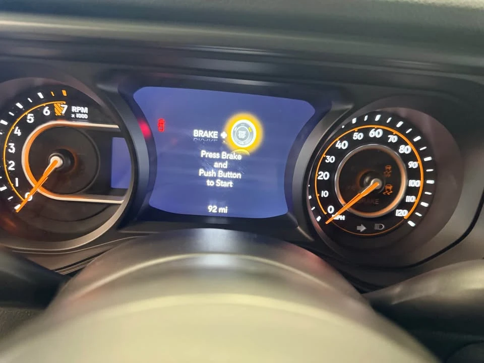 2025 Jeep JT Gladiator - Image 8 of 10