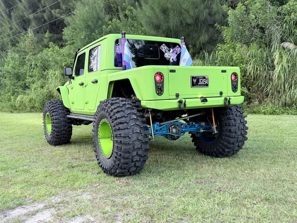 2025 Jeep JT Gladiator - Image 10 of 16