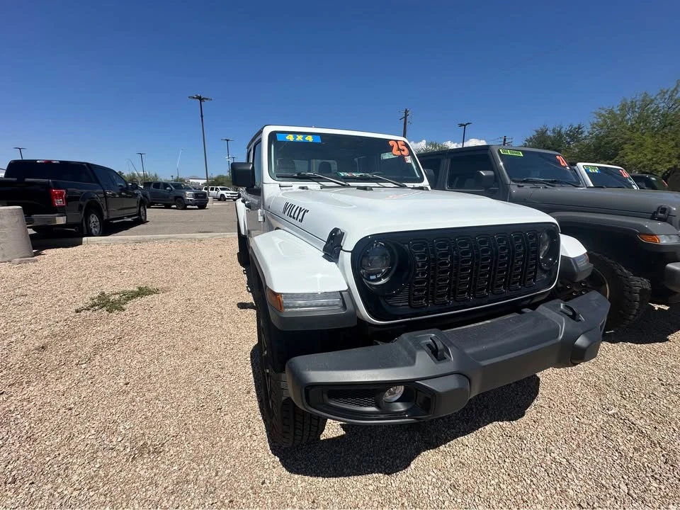 2025 Jeep JT Gladiator - Image 2 of 10