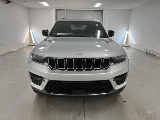2025 Jeep WL Grand Cherokee - Image 2 of 12