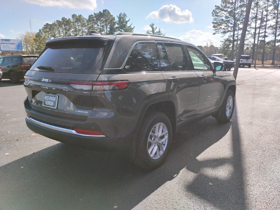 2025 Jeep WL Grand Cherokee - Image 5 of 12