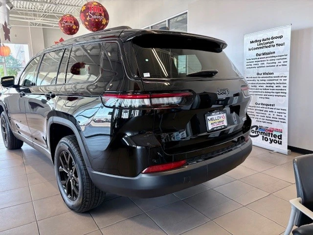 2025 Jeep WL Grand Cherokee - Image 8 of 8