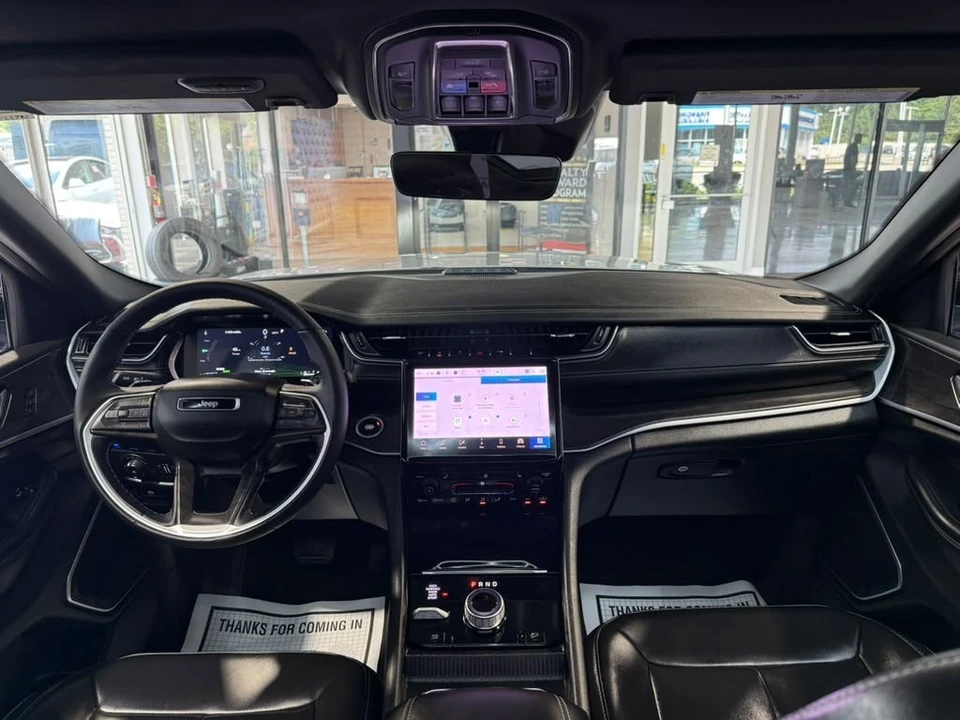 2025 Jeep WL Grand Cherokee - Image 27 of 31