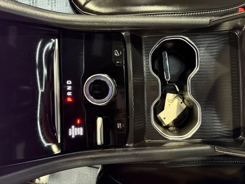 2025 Jeep WL Grand Cherokee - Image 21 of 31